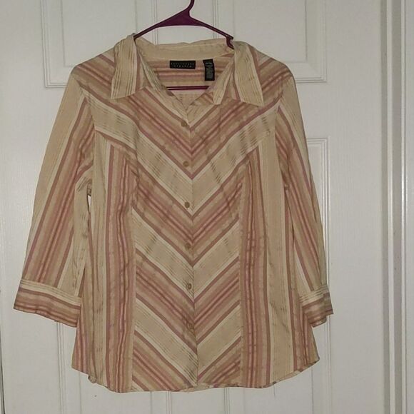 Apostrophe stretch button down top Sz L NWOT - Picture 1 of 4